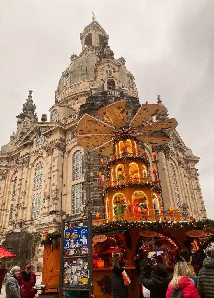 View of the 8-metre Christmas Pyramid in front of the Frauenkirche.